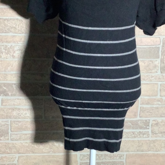 Stella & Jamie  NEW - Sz S - sweater tunic wide short sleeve elastic bottom half - Picture 3 of 6